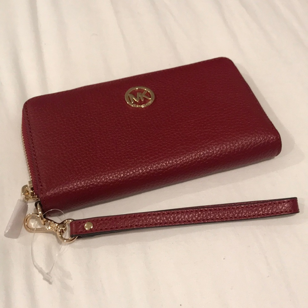 NWT Michael Kors Fulton Wallet/Wristlet Cherry color